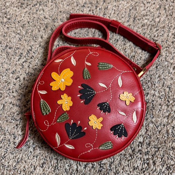 Portland Leather Limited Edition Folklore Ruby Small Circle Crossbody - Picture 2 of 13